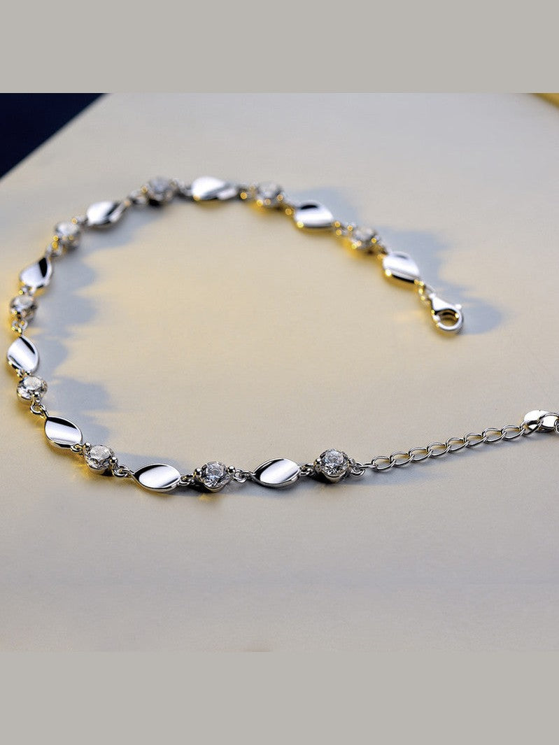 Diamantsmyckad Armband i 925 Sterling Silver – En Perfektion av Elegans och Lyx