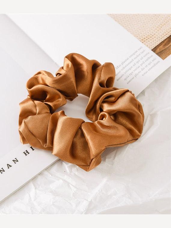 exklusiv scrunchie-set i satin